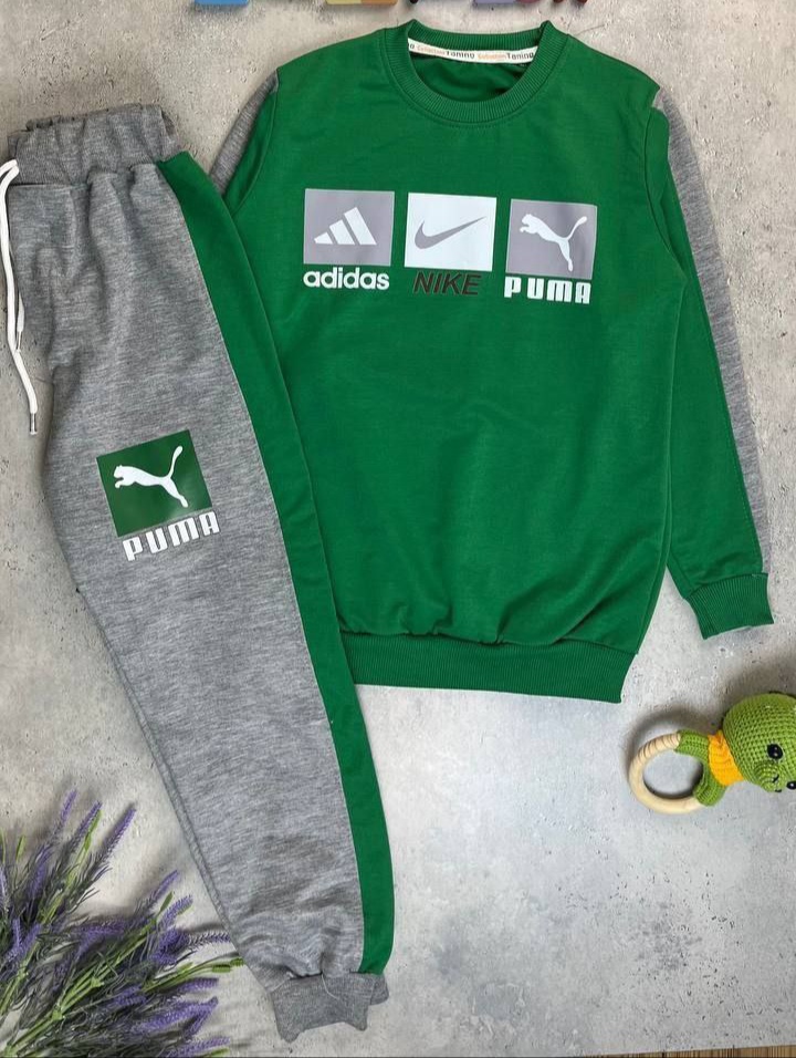 بلوز شلوار طرح ورزشی سایز 65. 70